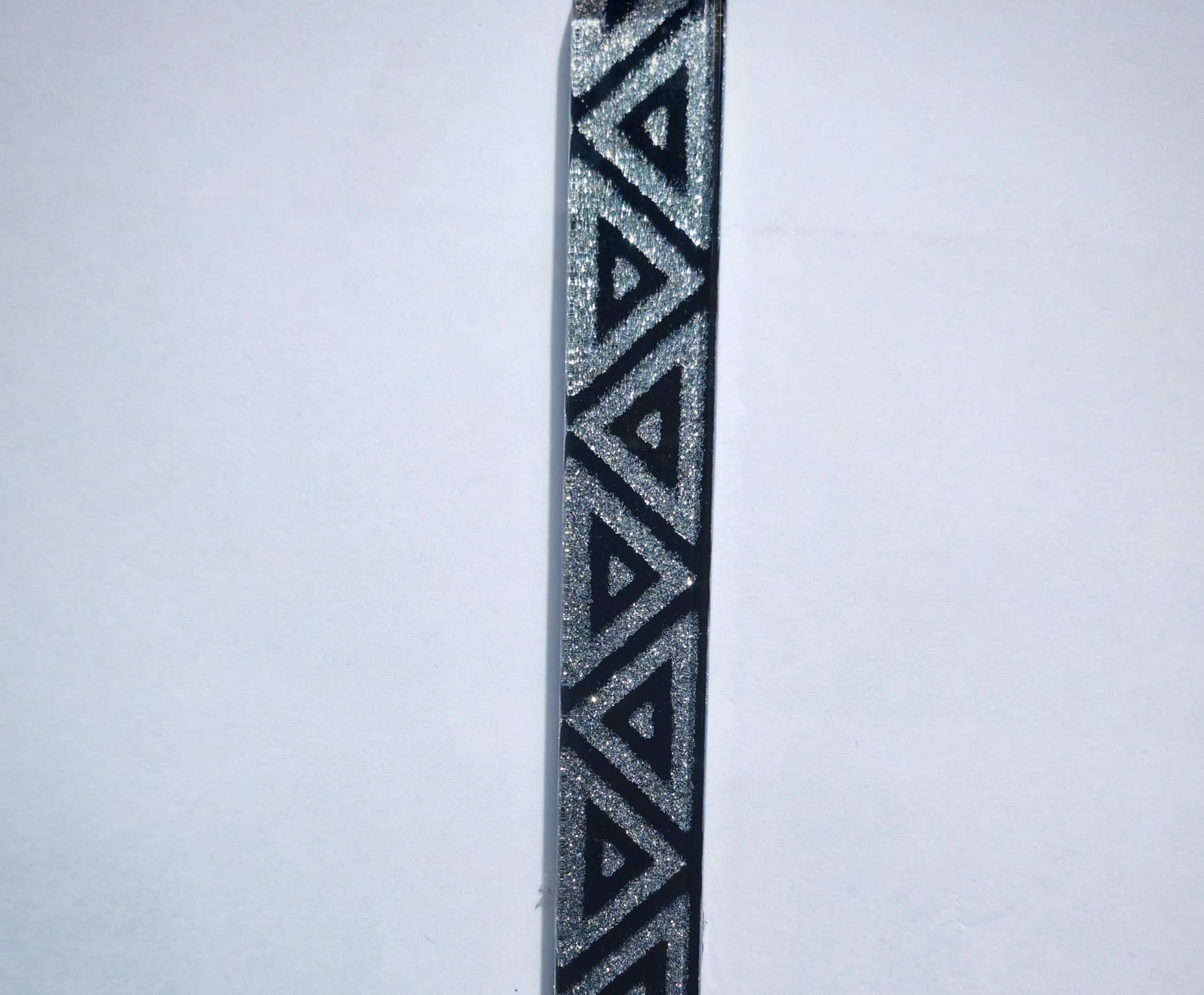 TRIANGULO GRIS 2 CM